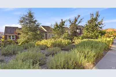 634 Jade Street, Petaluma, CA 94952 - Photo 39