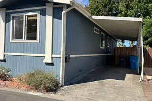 92 Leisure Park Cir, Santa Rosa, CA 95401 - Photo 15