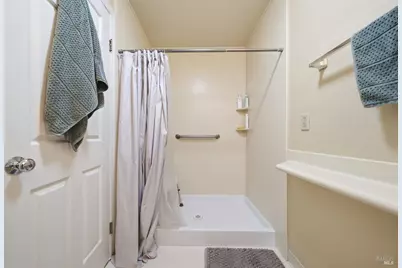 108 Nantucket Cove, San Rafael, CA 94901 - Photo 17