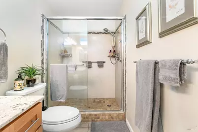 421 Meadowgreen Drive, Santa Rosa, CA 95409 - Photo 17
