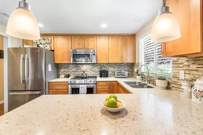 421 Meadowgreen Drive, Santa Rosa, CA 95409 - Photo 7