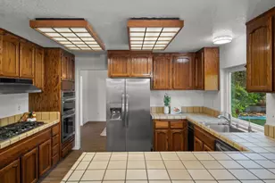 140 Shetland Ct, Vallejo, CA 94591 - Photo 25