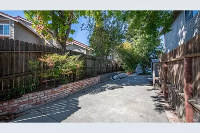 140 Shetland Court, Vallejo, CA 94591 - Photo 7