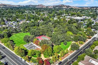 470 Meadowview Drive, Vacaville, CA 95688 - Photo 85