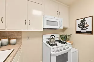 487 Seymour St, Napa, CA 94559 - Photo 19