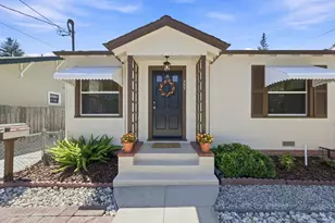 487 Seymour St, Napa, CA 94559 - Photo 1