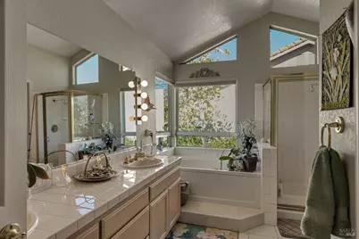 413 Buena Tierra Court, Windsor, CA 95492 - Photo 15