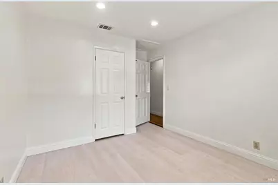 725 Corte Madrid Court, Vacaville, CA 95688 - Photo 25