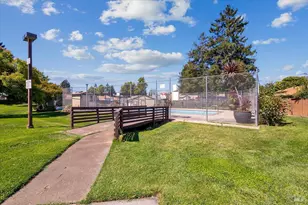751 Agnew Pl, Santa Rosa, CA 95401 - Photo 25