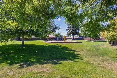 751 Agnew Place, Santa Rosa, CA 95401 - Photo 29