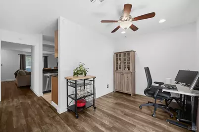 490 Edgewood Drive #5, Vacaville, CA 95688 - Photo 15