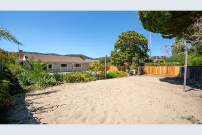 170 Riviera Drive, San Rafael, CA 94901 - Photo 31