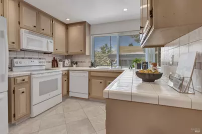 1740 Fisher Drive, Concord, CA 94520 - Photo 13