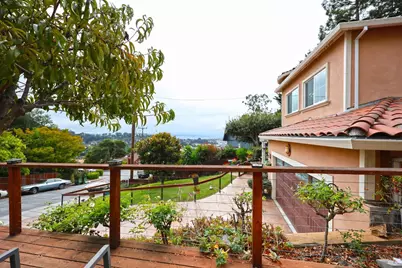 69 Graceland Drive, San Rafael, CA 94901 - Photo 3