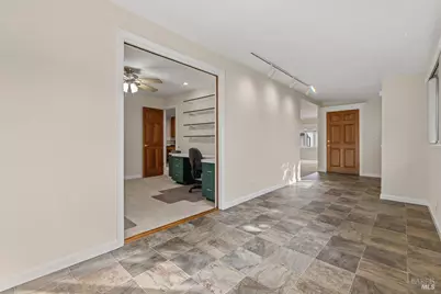 300 Stony Point Road #105, Petaluma, CA 94952 - Photo 7