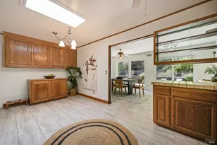 275 Oak Manor Dr, Fairfax, CA 94930 - Photo 15