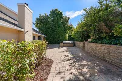 426 Lilac Court, Benicia, CA 94510 - Photo 27