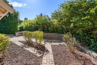 426 Lilac Court, Benicia, CA 94510 - Photo 25
