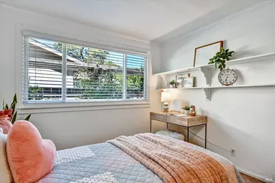13 Seminole Avenue, Corte Madera, CA 94925 - Photo 33