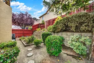5827 Cabernet Dr, Vallejo, CA 94591 - Photo 87