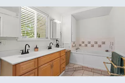 700 E A Street, Dixon, CA 95620 - Photo 33