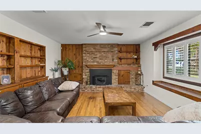 700 E A Street, Dixon, CA 95620 - Photo 9