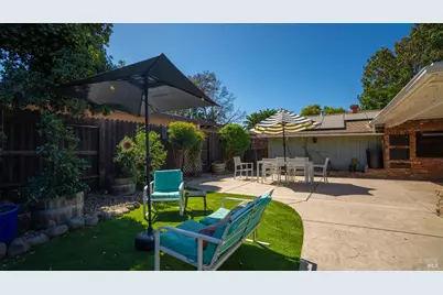 700 E A Street, Dixon, CA 95620 - Photo 41