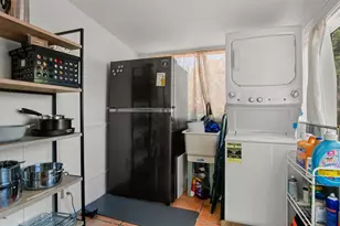 1160 Powell St, Oakland, CA 94608 - Photo 33