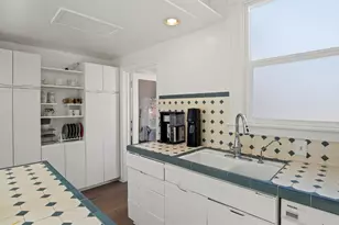 1160 Powell St, Oakland, CA 94608 - Photo 23