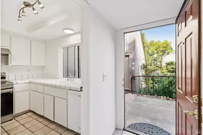 21 Prairie Falcon Drive, Novato, CA 94949 - Photo 5