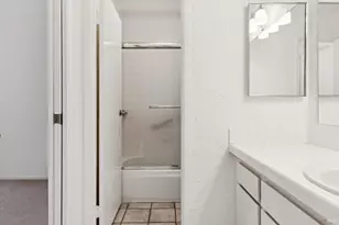 21 Prairie Falcon Dr, Novato, CA 94949 - Photo 25