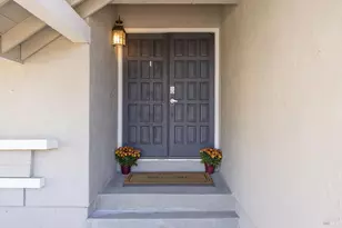 704 Montclair Dr, Santa Rosa, CA 95409 - Photo 3