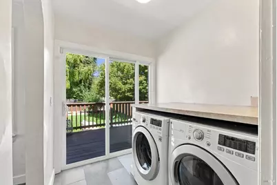 1772 Spruce Street, Napa, CA 94559 - Photo 33