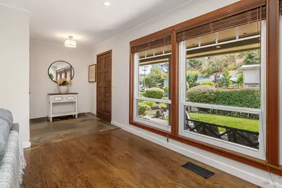 19 Carmel Drive, Novato, CA 94945 - Photo 7