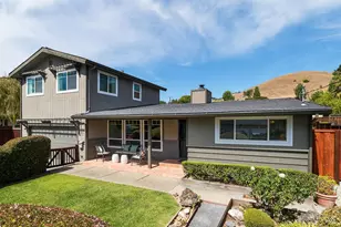 19 Carmel Dr, Novato, CA 94945 - Photo 5