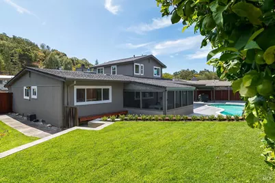 19 Carmel Drive, Novato, CA 94945 - Photo 1