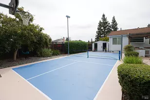 107 Iroquois Dr, Vacaville, CA 95688 - Photo 71