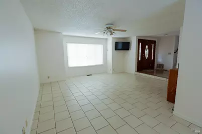 107 Iroquois Drive, Vacaville, CA 95688 - Photo 11