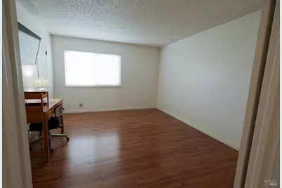 107 Iroquois Drive, Vacaville, CA 95688 - Photo 31