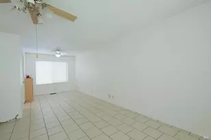 107 Iroquois Dr, Vacaville, CA 95688 - Photo 15