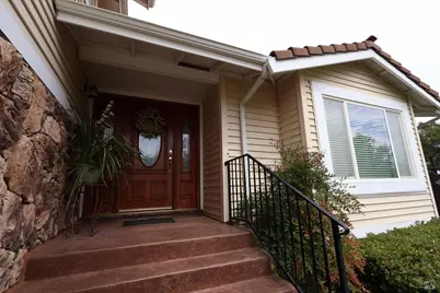 107 Iroquois Drive, Vacaville, CA 95688 - Photo 5