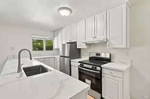 25 San Aleso Ct, Novato, CA 94945 - Photo 7