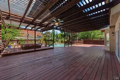 400 Rollingwood Court, Vacaville, CA 95688 - Photo 77