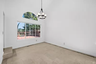 400 Rollingwood Court, Vacaville, CA 95688 - Photo 13