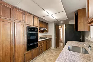 1075 Partrick Rd, Napa, CA 94558 - Photo 9