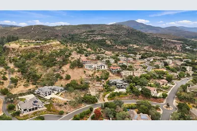 612 Chaparral Circle, Napa, CA 94558 - Photo 5