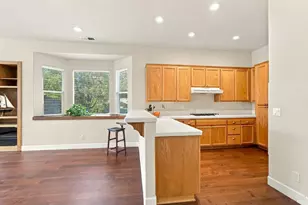1278 Eagle Dr, Windsor, CA 95492 - Photo 17