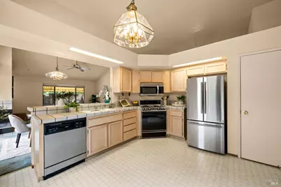 968 Cayetano Drive, Napa, CA 94559 - Photo 15