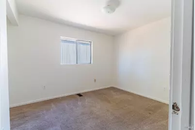 240 Thomas Street, Ukiah, CA 95482 - Photo 9