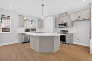 2450 Linwood Ave, Santa Rosa, CA 95404 - Photo 19